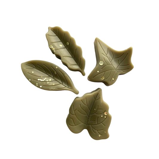 Wax melts in the shape in leaves